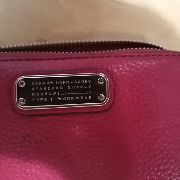 Wallet - Picture 2 of 4